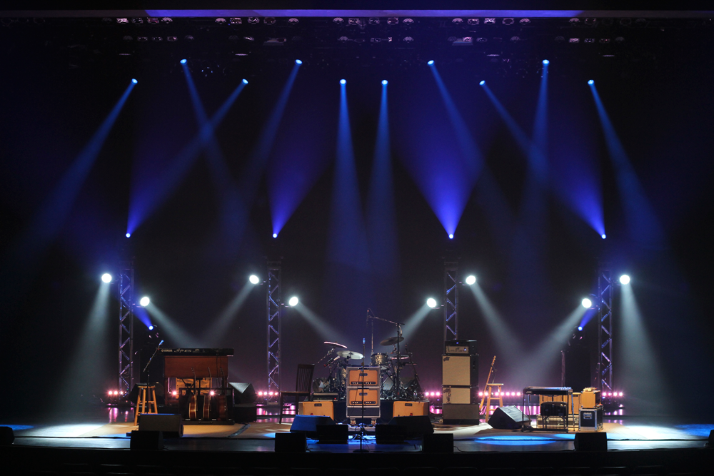 The-Stage-with-VUE-front-fill